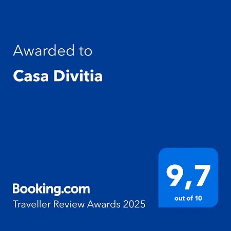 Casa Divitia